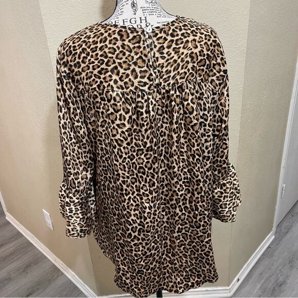 Ces‎ femme animal print top size medium - Picture 1 of 6